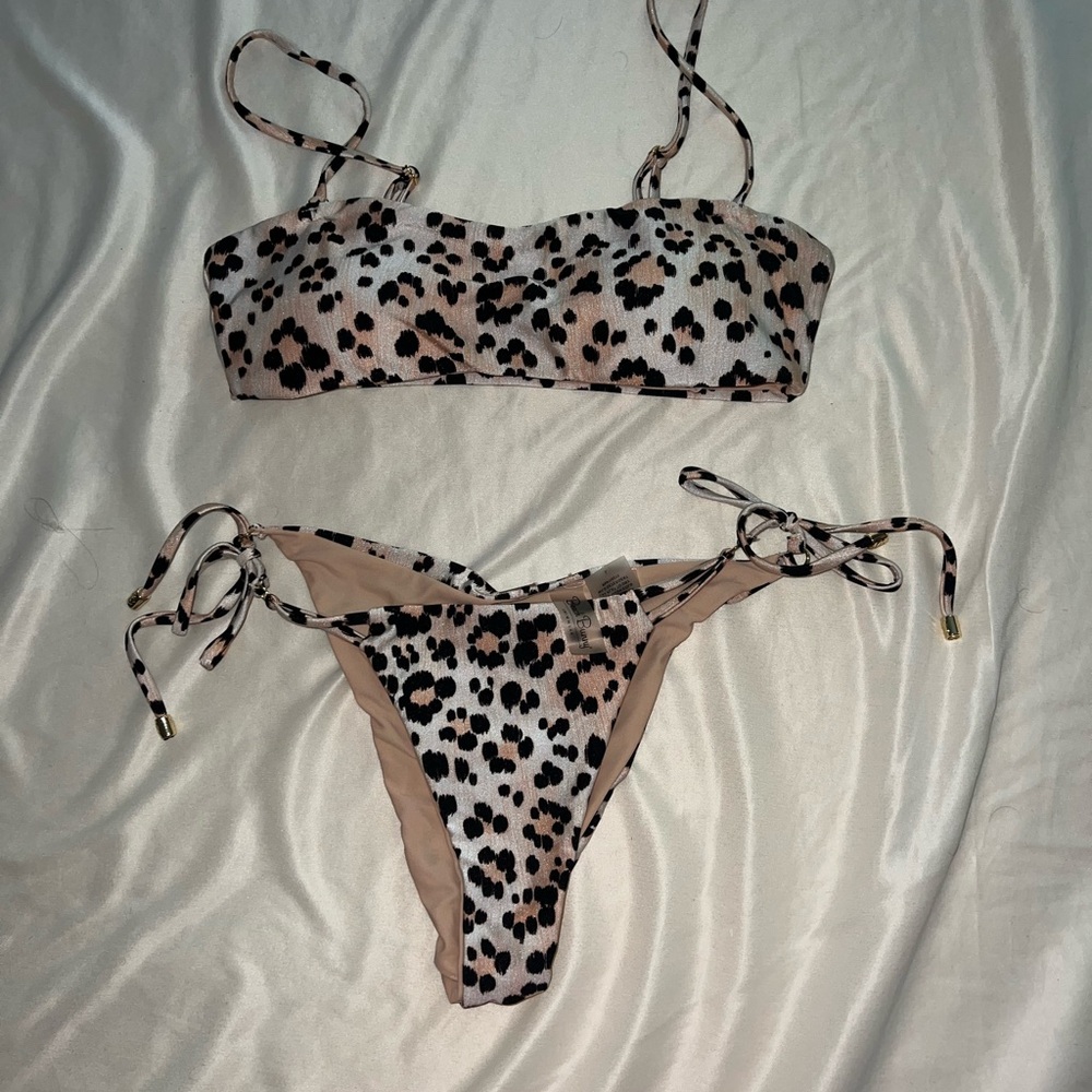 Gorgeous satin finish animal print beach bunny bikini, strapless